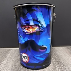 鬼滅の刃 無限城編 鬼オンスナックBIG缶　バケツ　お菓子なしの画像