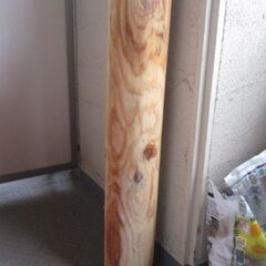 ★無料★丸太　４本　長さ色々　薪・DIYにの画像