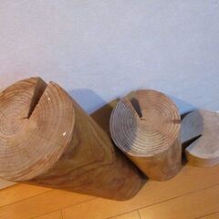 ★無料★丸太　４本　長さ色々　薪・DIYにの画像