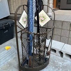 傘立ての画像