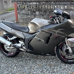CBR1100XXブラックバード　逆車
の画像