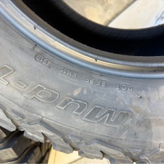 BFグッドリッチ マッドテレーン KM3 の画像