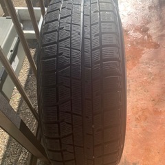 スタッドレスタイヤ アイスガード205/60R16　1500円/本    の画像
