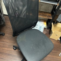【無料】オフィスチェア／メッシュチェア（現状渡し）の画像