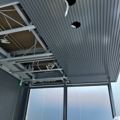 建築金物取付作業の画像