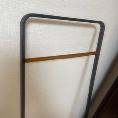 ハンガーラックの画像