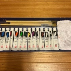 アクリル絵の具セットの画像