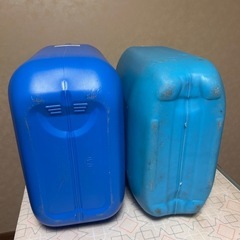 灯油ポリタンク　青　18L 2個　灯油用 ポリタンク 18L 灯油ポリタンク 灯油タンク 灯油缶 非常用 石油ストーブ 灯油缶の画像