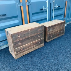 早い者勝ち　古いタンス2ケセットの画像