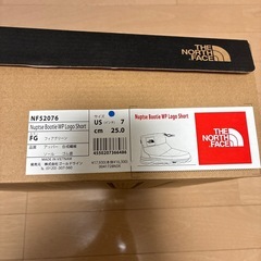 THE NORTH  FACE  ショートブーツ25センチの画像