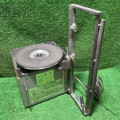 サンク理研 型番不明 シャープナー 研磨機 研ぎ機 コード式【市川行徳店】【店頭取引限定】【中古】管理番号：ITQ6NL5EWFS8の画像