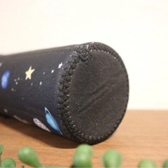 水筒カバー　~600ｍｌショルダーベルト付 宇宙柄　水筒ケース　ボトルケースの画像