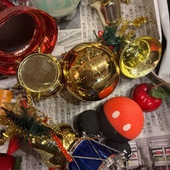 クリスマスツリーオーナメント50個以上ありの画像