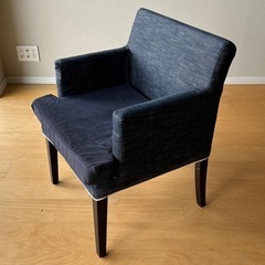 クラスティーナSOLIDUSダイニングテーブルチェアセットの画像