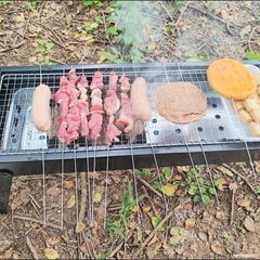 全新未使用 ポータブル炭火バーベキューグリル　炭を引き出して追加できる構造で、美味しさが止まらない！の画像