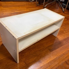 白 ミニラック（カラーボックス素材）とアルミのミニラック　
0円の画像