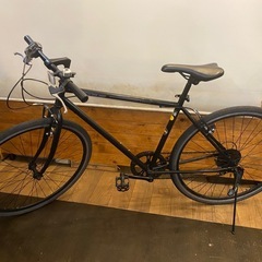 年末セール！防犯登録無料！【クロスバイク】ブラック　6速の画像