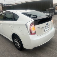 プリウス30後期長い車検2027/7の画像