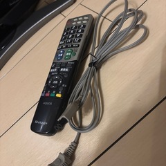 SHARP AQUOS 32型 液晶テレビ
の画像