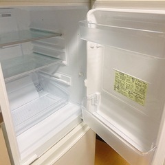 SHARP シャープ　冷蔵庫　ノンフロン冷凍冷蔵庫　ホワイト　白　しろ　一人暮らし用　137lの画像
