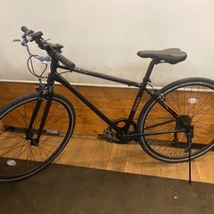年末セール！防犯登録無料！ライト付き　クロスバイク　6段　700cの画像