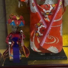 昭和レトロ　ガラスケース入り和人形.オルゴール付きの画像