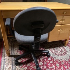 中古　机(椅子つき)の画像
