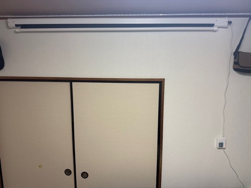 プロジェクター＋スクリーン セット 美品 リモコン付き