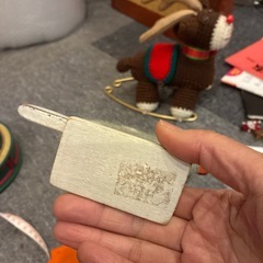 可愛い木製の小鳥置物の画像