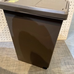 【ゴミ箱】【30L】【キャスター付き】※在庫２点★クリーニング済み【管理番号1220】野の画像