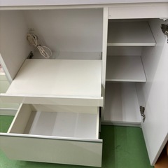 【ドリーム川西店御来店限定】☆ジモティー見たよ♪割引☆土井インテリア　2枚扉食器棚　クリーニング済み 【2125560000042577】の画像