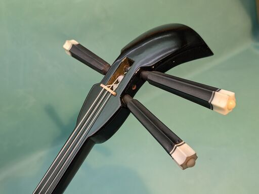 エレキ三線 ☆エレキ三線仕様☆電気三線・宴会・ライブ「格安新品」 (にも