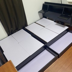 【12/28以降】セミダブルベッドフレームとマットレスの画像