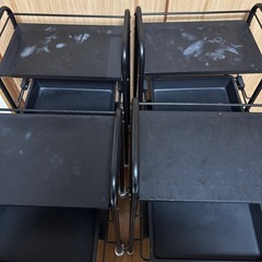 ワゴン4台　美容室 エステ キッチン などにの画像