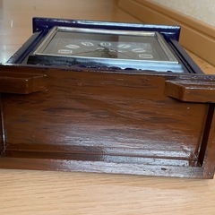 クラシック木製時計 昭和レトロ　ヴィンテージ　稼働品　日常使いOK 美品　藍色の画像