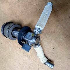 サンポット FF式ストーブ FFR-563SX Q 2018年製 ゼータスイングの画像