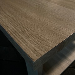 リビングテーブルの画像