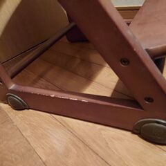 ❇️無料❇️学習机の椅子の画像