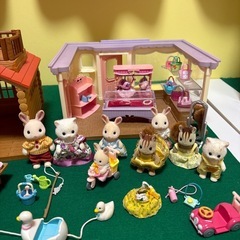 シルバニアファミリーセットの画像