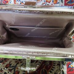 ハンドバッグ　メタルメッシュ　パーティバッグ　成人式の画像