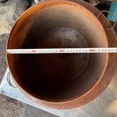 No1  昭和レトロ 羽釜 古民家 古道具 釜 鉄釜 炊き出し かまど アウトドア 調理器具 鍋 蓋無し　アンティーク　時代物の画像