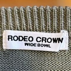 RODEO CROWNS カーキ ニット トップスの画像