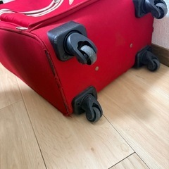 スーツケース軽量の画像