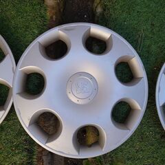 ジモティー特価15インチホイールキャップの画像