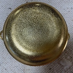 金の茶釜風の画像