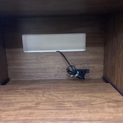 【ドリーム川西店御来店限定】☆ジモティー見たよ♪割引☆3枚扉食器棚クリーニング済み 【21255600000039327】の画像