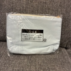 ちいかわ　エニマイくじ　あのこ　ポーチの画像