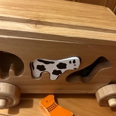 木製 くるまの知育おもちゃの画像