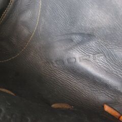  ★TIGORA   大人軟式用キャッチャーミット  右投げ  TR-8BG0139   美品の画像