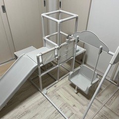 【ジャングルジム・鉄棒】
の画像